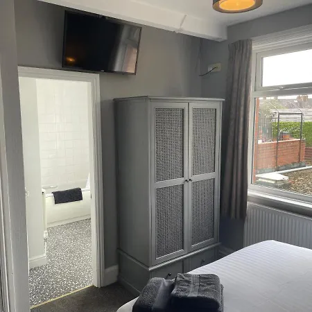 The Nags Head 3*