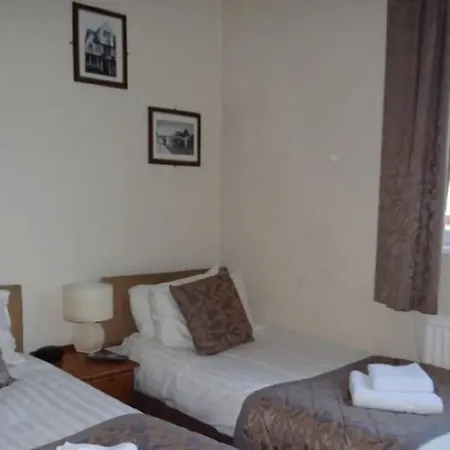 The Nags Head 4*