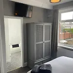 The Nags Head 3*